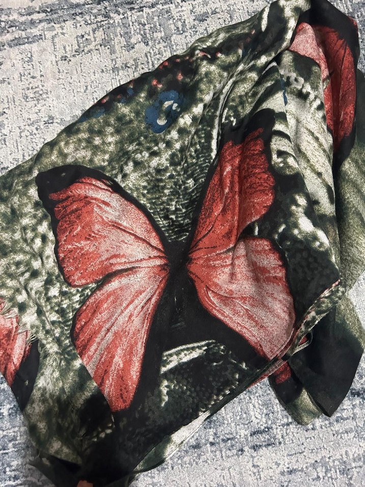 Desenli atkı şal - Görsel 3