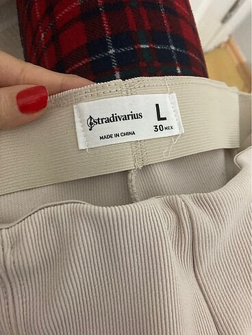 Stradivarius Stradivarius Beli Lastikli Yırtmaçlı Pantolon