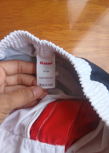8 Yaş Beden Kırmızı Erkek Çocuk Deniz Şortu