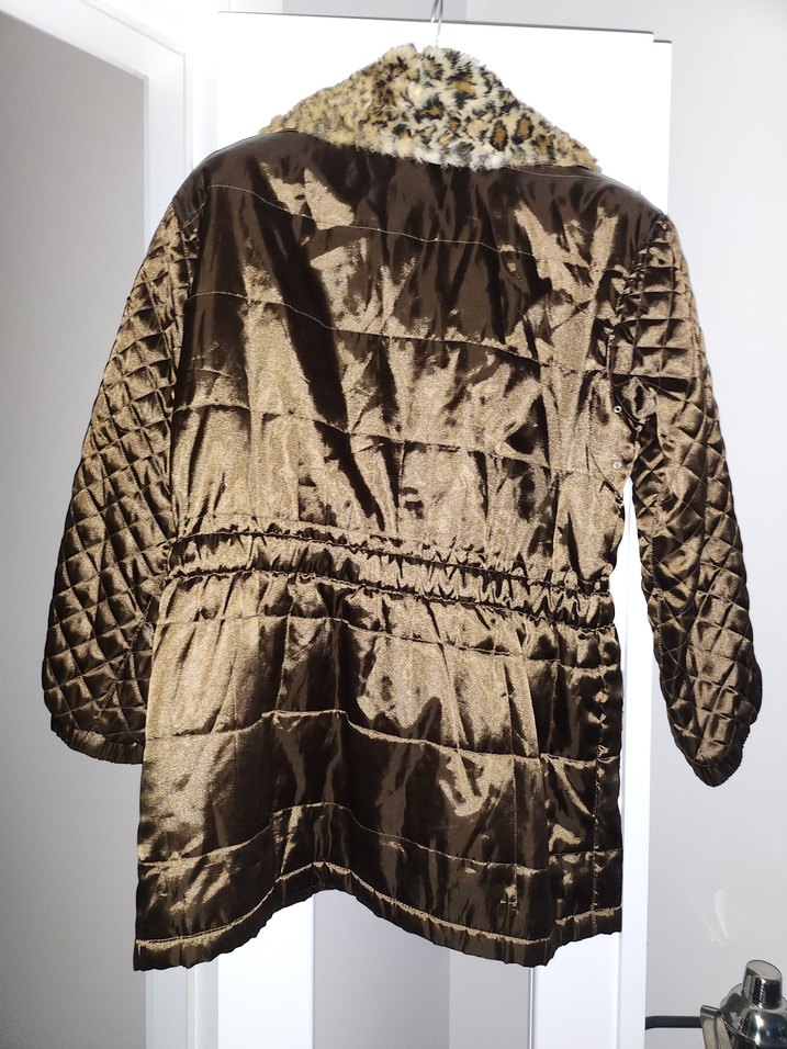 Vakkorama Bakır Haki arası özel bir kaban.. - Görsel 2