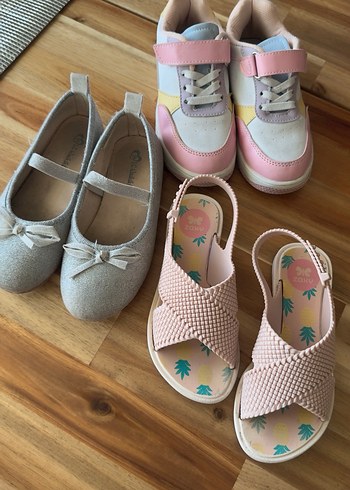 Kızlar için karışık ayakkabı, terlik, yağmur çizmesi, sneaker - Görsel 2