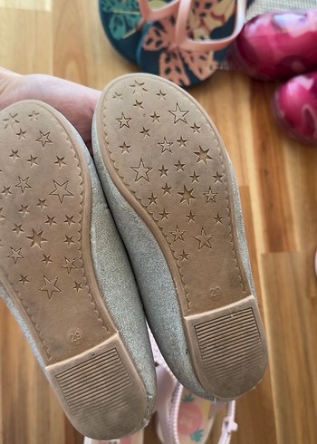 Kızlar için karışık ayakkabı, terlik, yağmur çizmesi, sneaker - Görsel 3