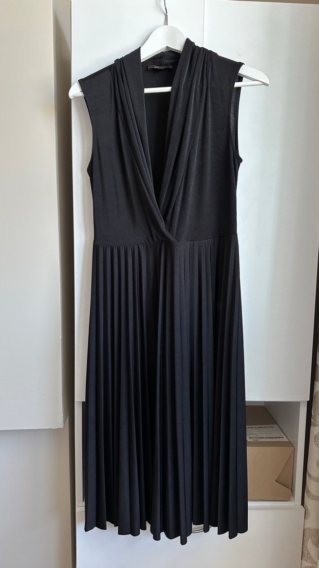 Koton Party Wear V Yaka Pileli Siyah Abiye Elbise - Görsel 5