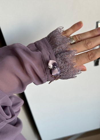 Dantel Detaylı Lila Renk Şık Bluz  - Görsel 2