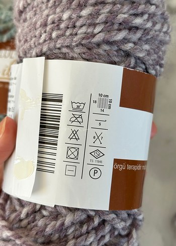 Renkli El Örgü İplikleri Seti-Yünlü desenli 4 adet-ihraç Fazlası - Görsel 4