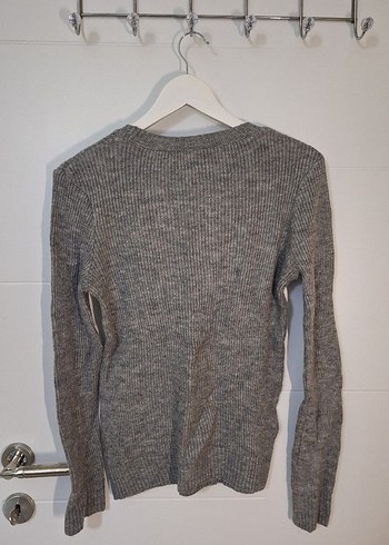 Gri Kadın Triko Yuvarlak Yaka Kazak - Görsel 2