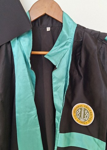 İstanbul üniversitesi edebiyat fakültesi Mezuniyet cübbesi - Görsel 2