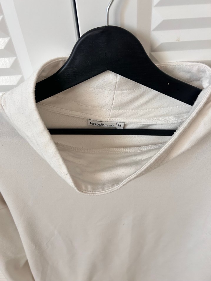 Beyaz Kadın Sweatshirt - Görsel 3