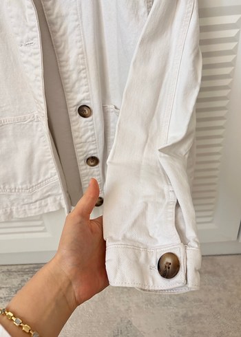 Kadın Beyaz Keten Düğmeli Ceket - Görsel 3