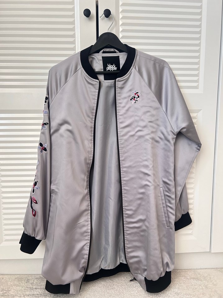 Gri Kadın Fermuarlı Ceket - Görsel 3