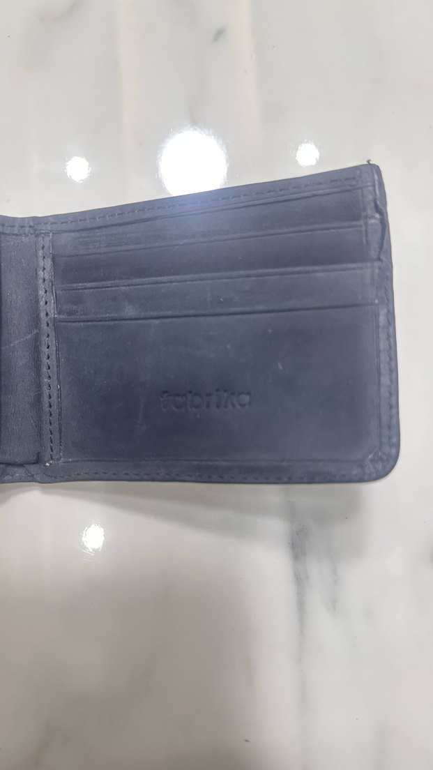 Siyah Minimalist Erkek Cüzdanı - Görsel 2