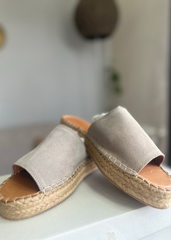 Bej hakiki deri Kadın Terlik - Görsel 4