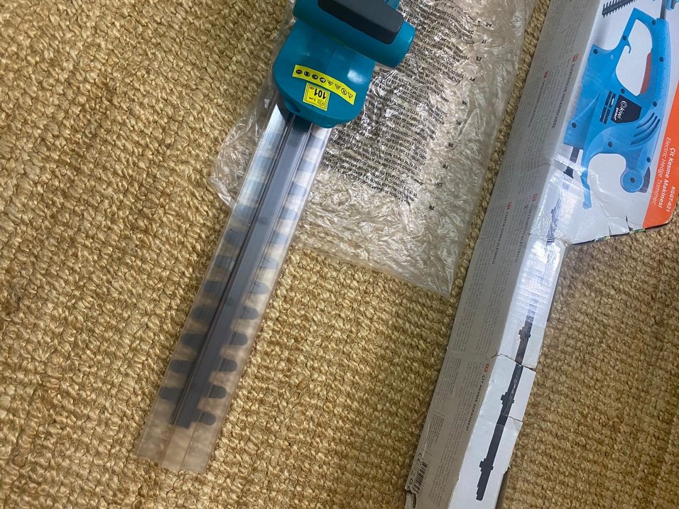 Ayarlanabilir Saplı Mavi Çit Budama Makinesi - Görsel 5