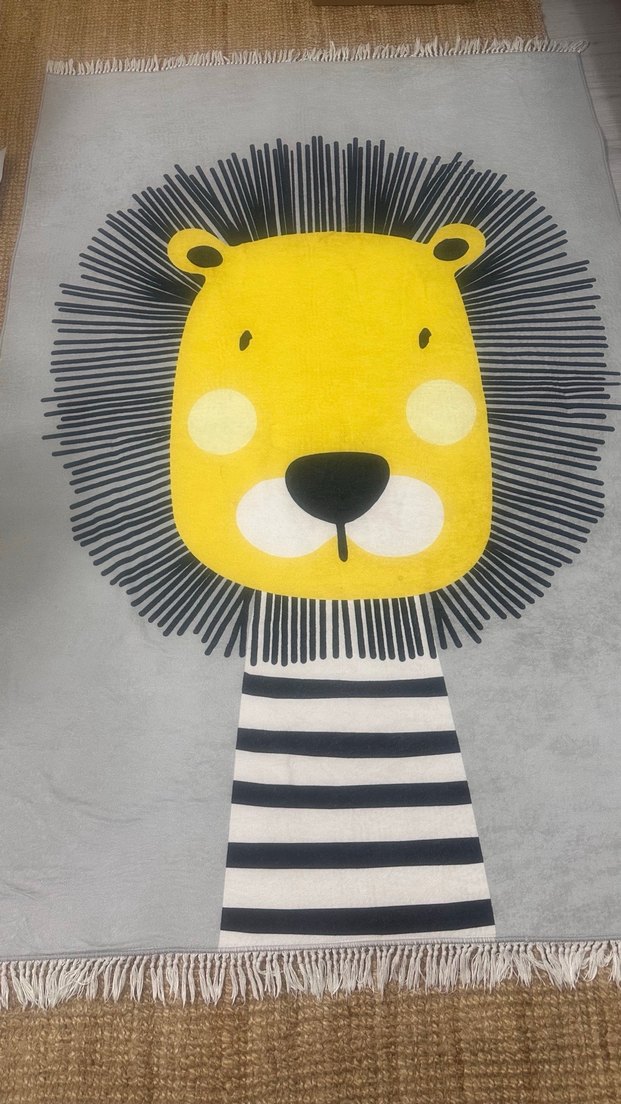 Gri Çocuk Halısı Aslan Desenli - Görsel 2