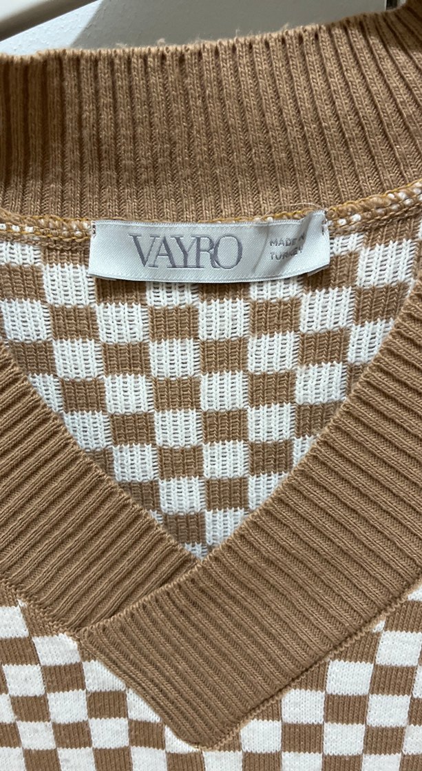 Kahverengi Kareli V Yaka Kısa Kollu Süveter - Görsel 2