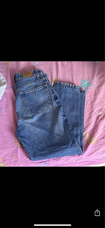 xs Beden bershka mom jean