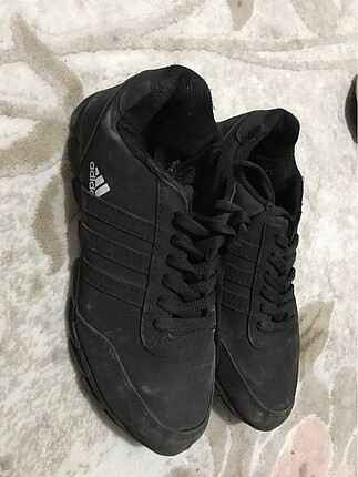 orjinal adidas spor ayakkabı