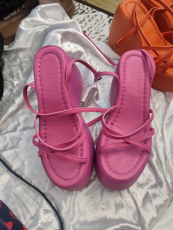 fuşya Pembe Dolgu Topuklu Kadın Sandalet - Görsel 3