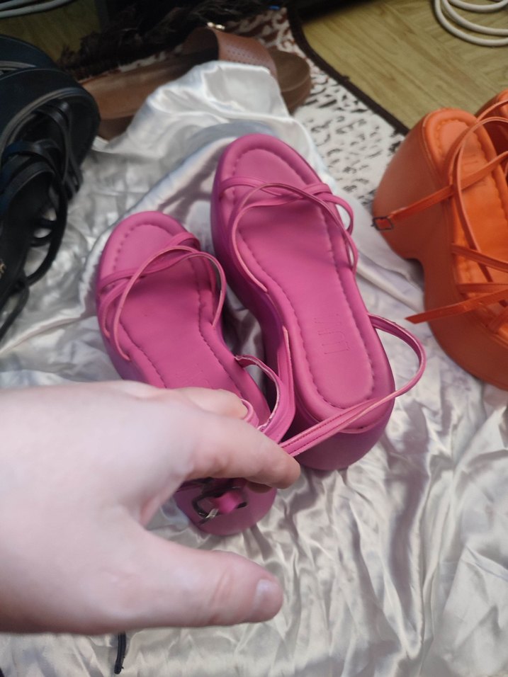 fuşya Pembe Dolgu Topuklu Kadın Sandalet - Görsel 4