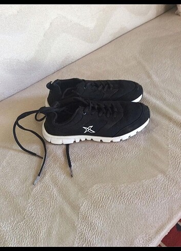 Kinetix bayan spor