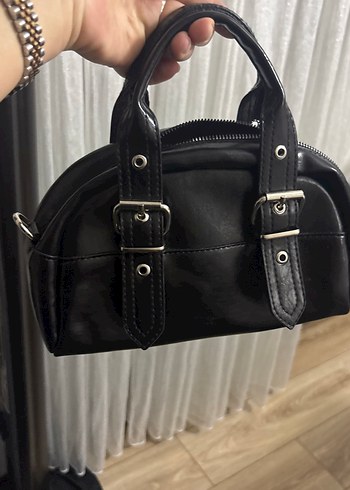 Tokalı Siyah Deri Gotik Kadın Çantası - Görsel 7