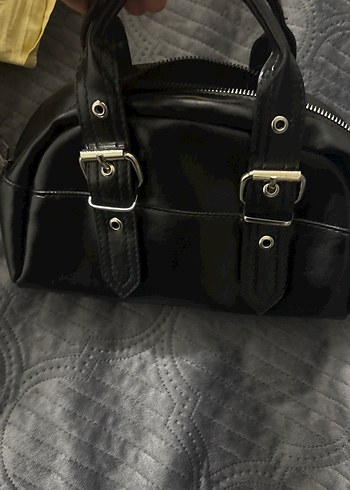 Tokalı Siyah Deri Gotik Kadın Çantası - Görsel 3