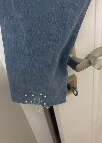 Kadın Mavi Bol Kesim Yırtık Kot Pantolon - Görsel 9