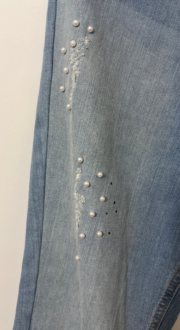 Kadın Mavi Bol Kesim Yırtık Kot Pantolon - Görsel 2