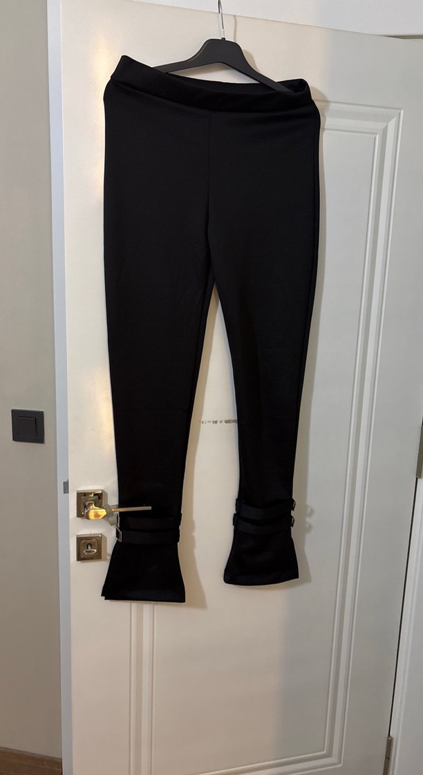 Siyah Kadın Kemerli Skinny Pantolon - Görsel 2