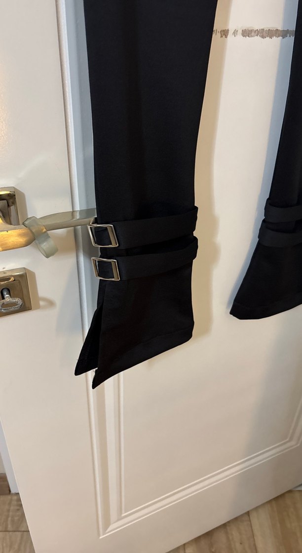 Siyah Kadın Kemerli Skinny Pantolon - Görsel 4