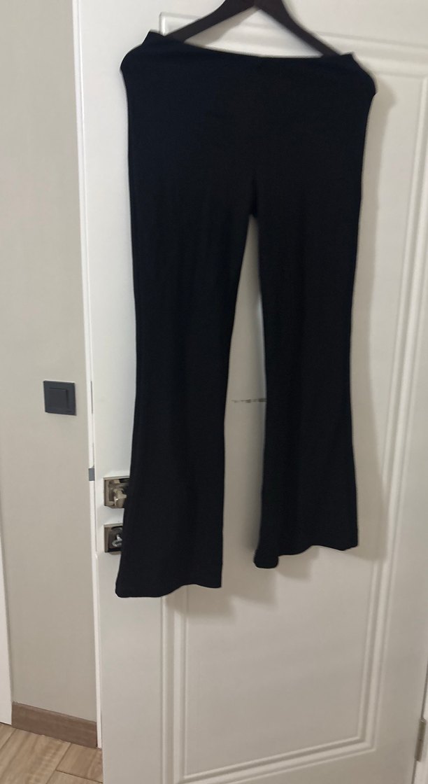 Siyah Kadın Fitilli Midi İspanyol Paça Pantolon - Görsel 3