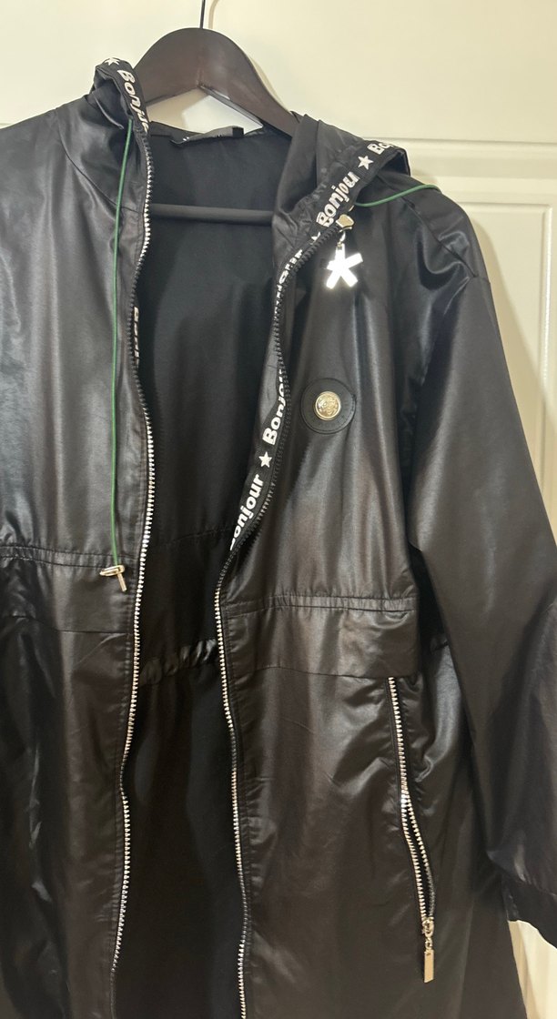 Düğmeli Siyah Deri Uzun Ceket - Görsel 3