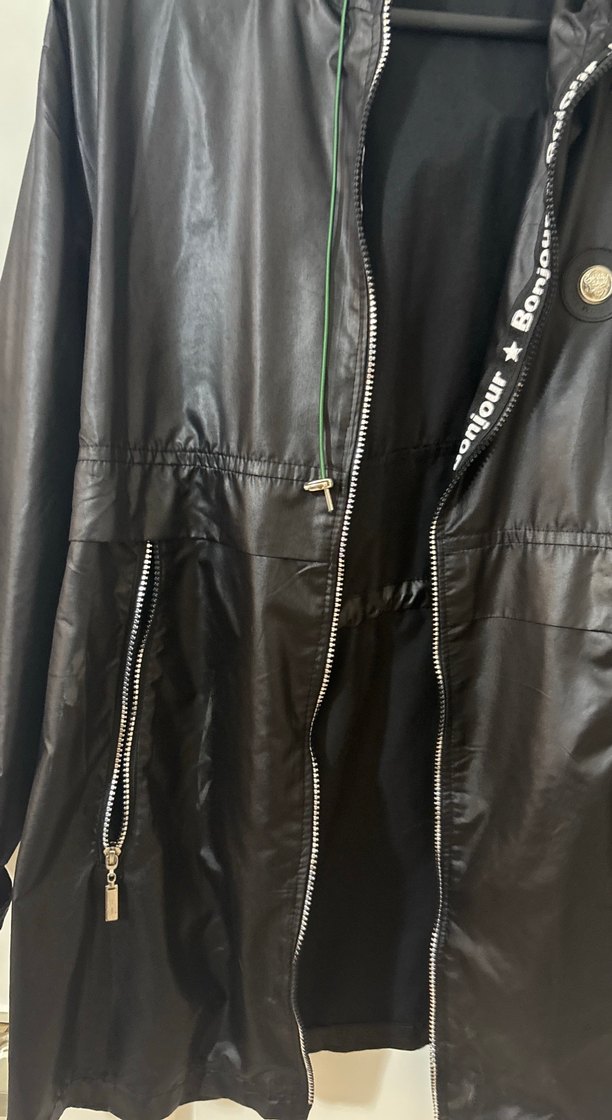 Düğmeli Siyah Deri Uzun Ceket - Görsel 2