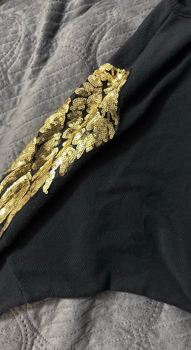 Kadın omuz detay bluz - Görsel 4