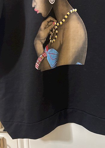 Siyah Baskılı Uzun Kadın Sweatshirt - Görsel 7