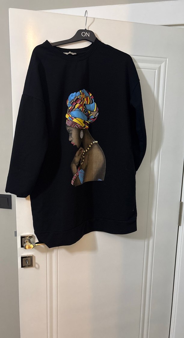 Siyah Baskılı Uzun Kadın Sweatshirt - Görsel 2