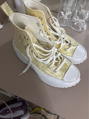 Converse ayakkabı