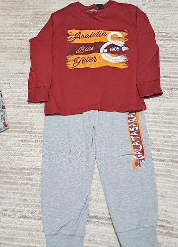 Pijama takımı