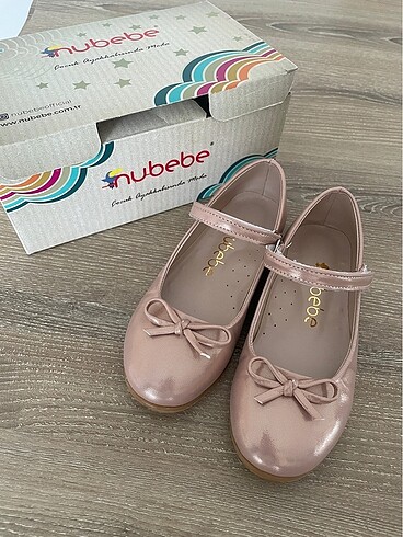Nubebe Fiyonklu Pudra Babet