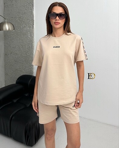 Diğer Guess ikili takım
