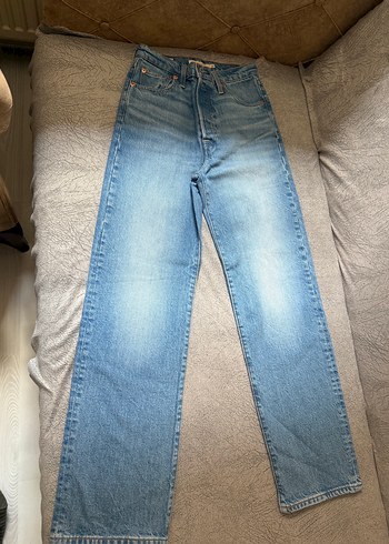 Levis ribcage