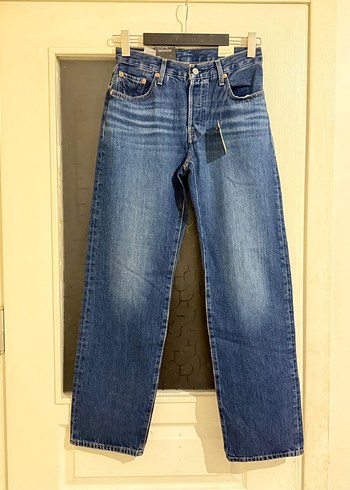 Levis 501 90s