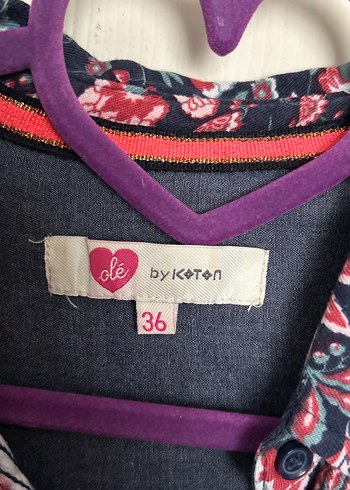 Düğmeli Uzun Kollu Desenli Kadın Gömlek - Görsel 3