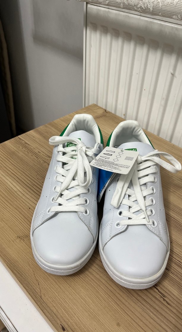 Adidas Beyaz Bağcıklı  Spor Ayakkabı - Görsel 2