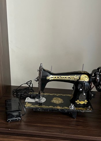 Parlak Siyah zenıth Dekoratif Dikiş Makinesi - Görsel 2