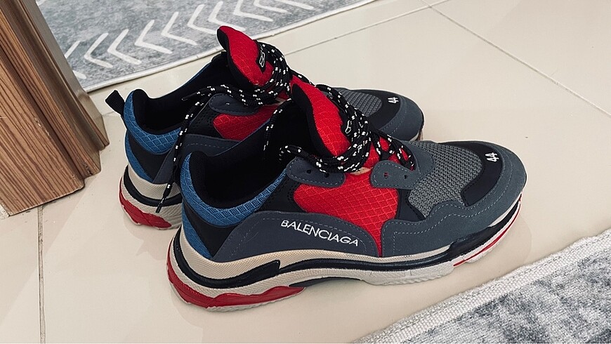 Balencıaga spor ayakkabı