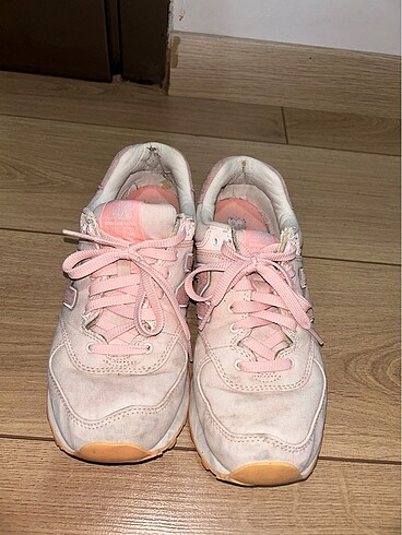 39 Beden pembe Renk New balance ayakkabı