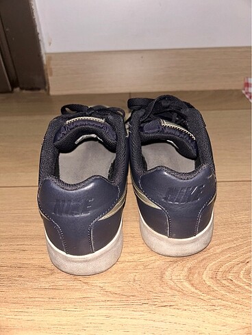 38 Beden siyah Renk Nike Ayakkabı