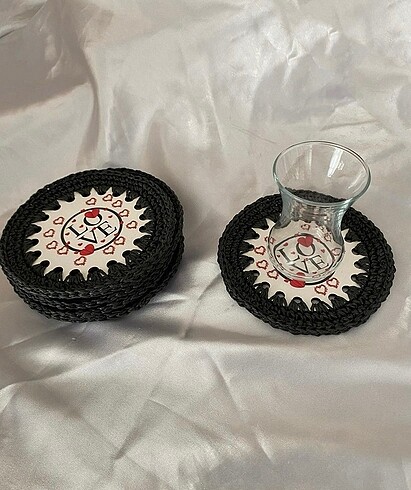 Beden Ayrabutik örgü tepsi ve bardak altlıkları