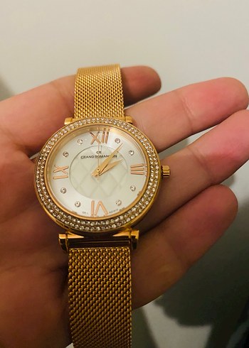 Altın Renkli Klasik Kadın Saati - Görsel 3